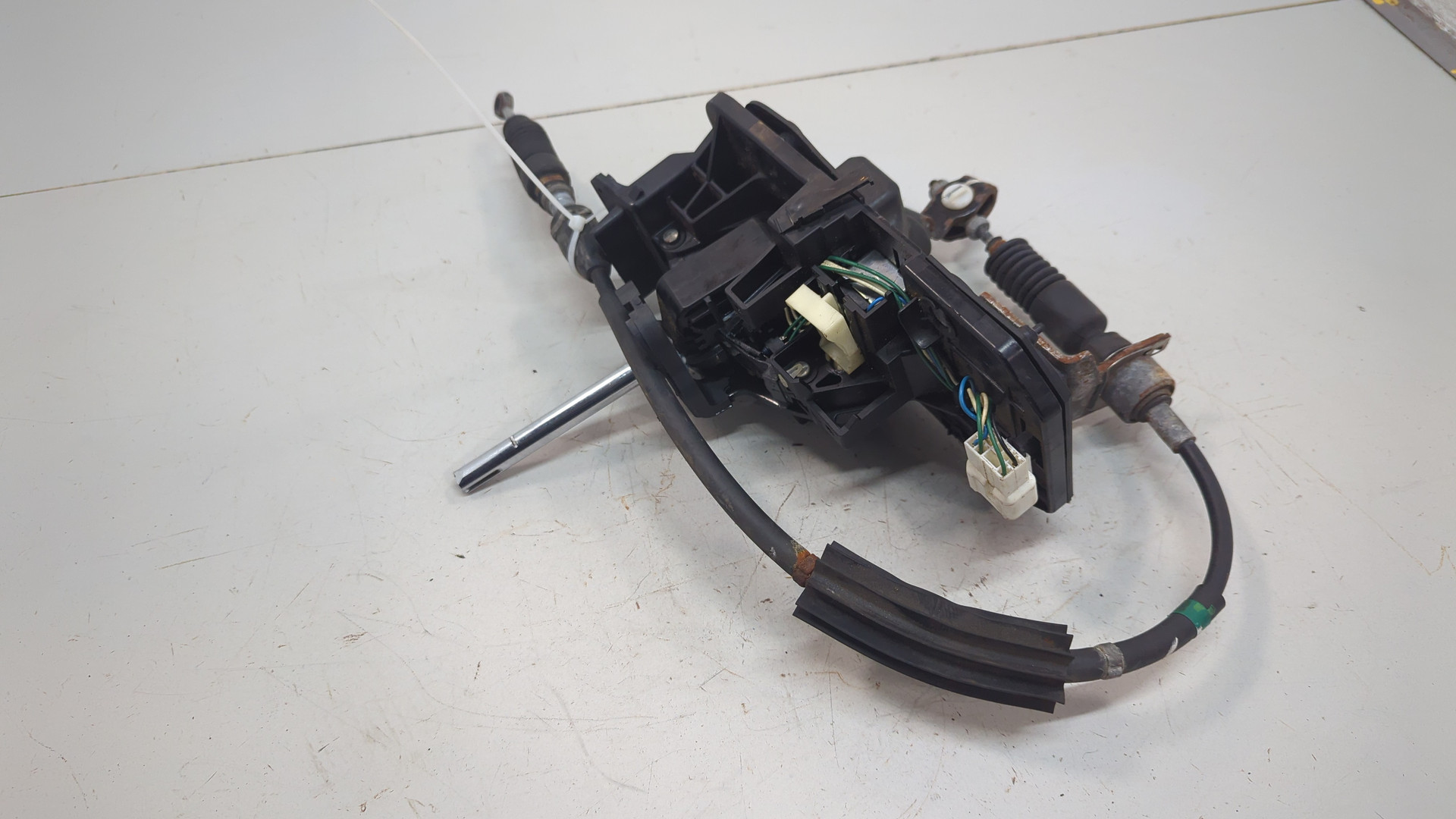 Кулиса МКПП / АКПП