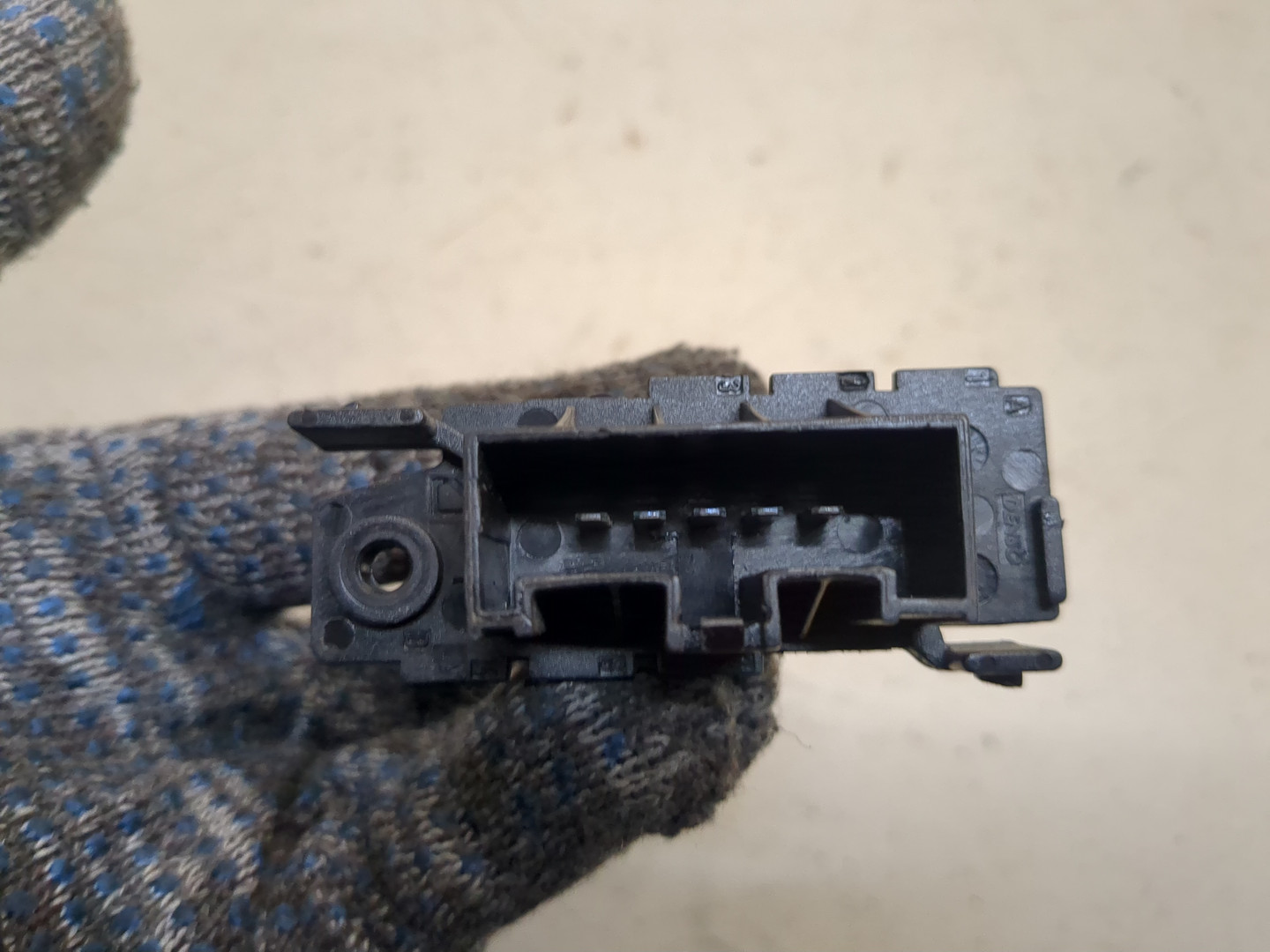 Резистор отопителя