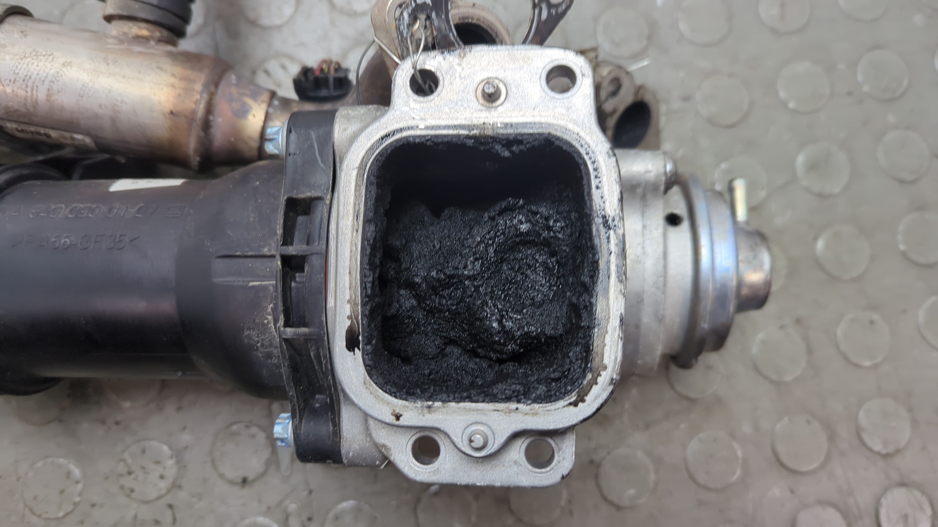 Клапан рециркуляции выхлопных газов (EGR)