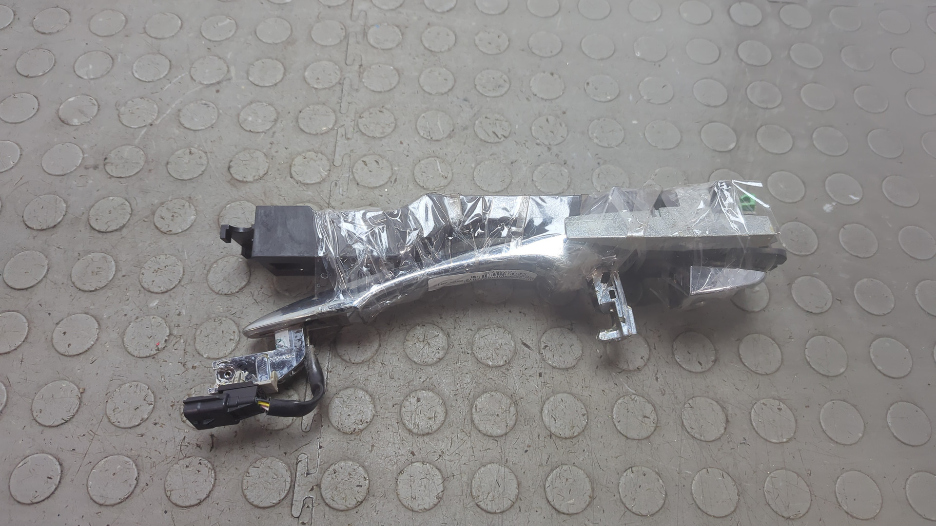 Ручка двери наружная