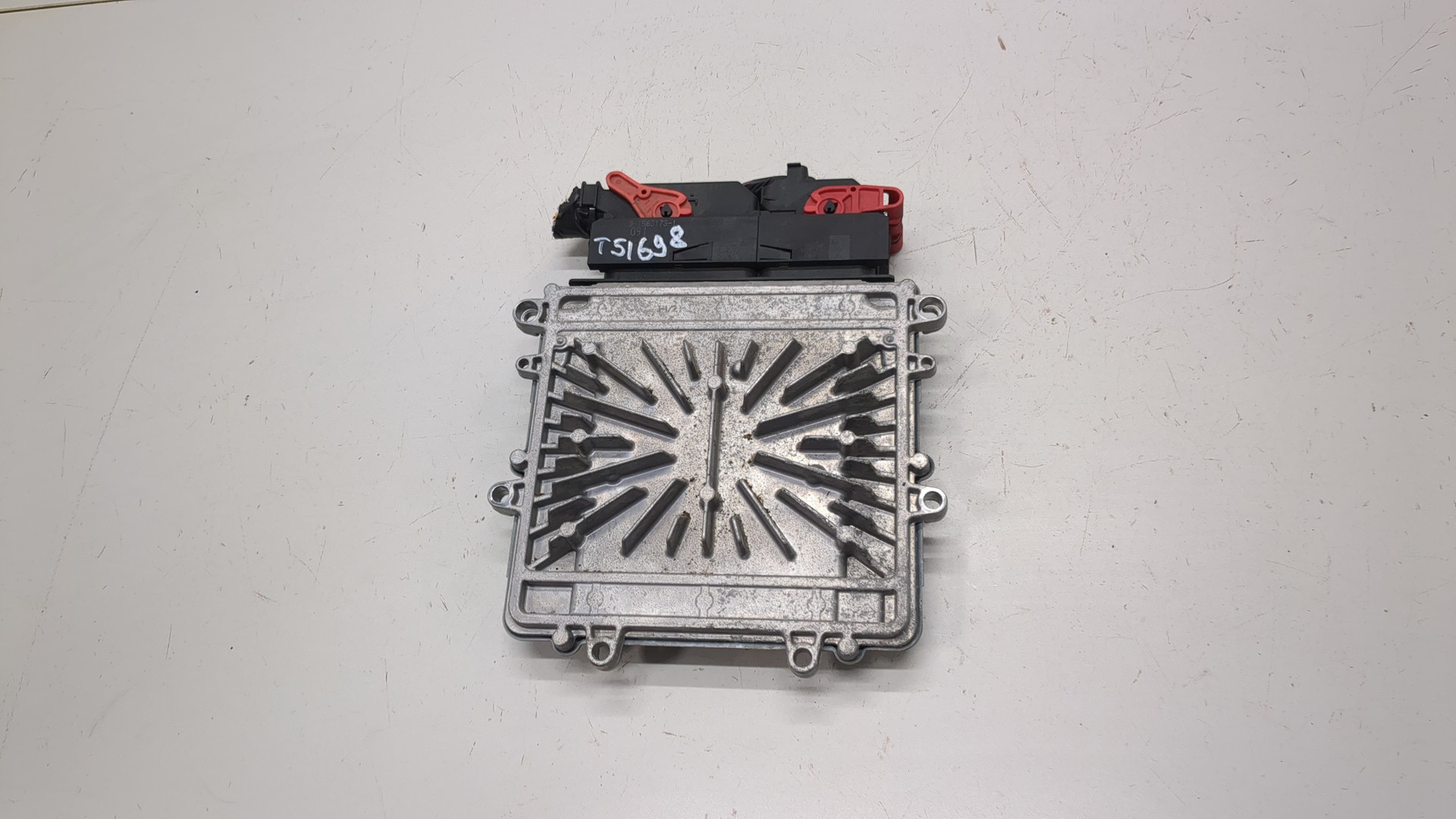 Блок управления двигателем