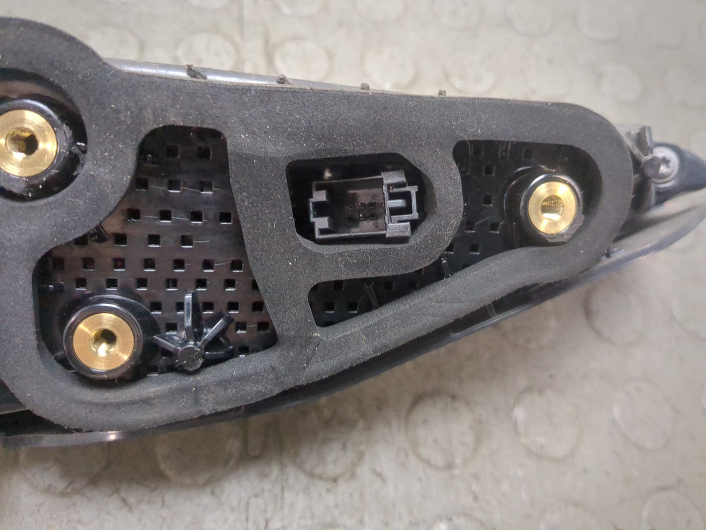 Фонарь задний внутренний правый