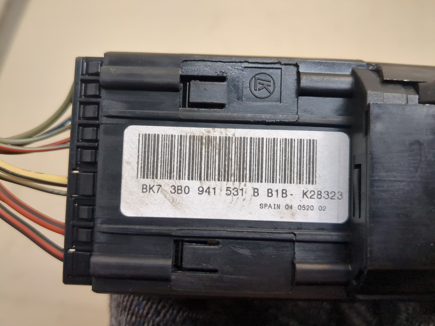 Переключатель света фар