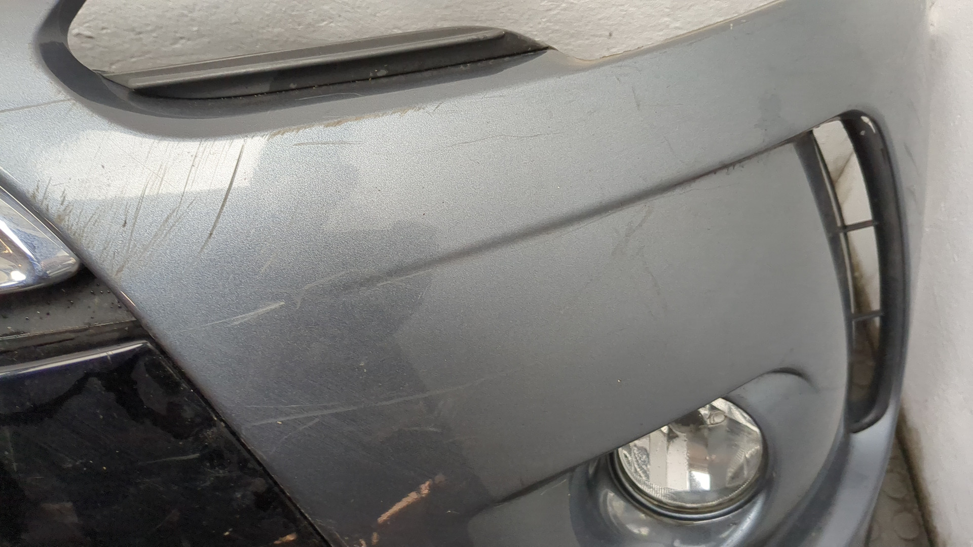 Бампер передний