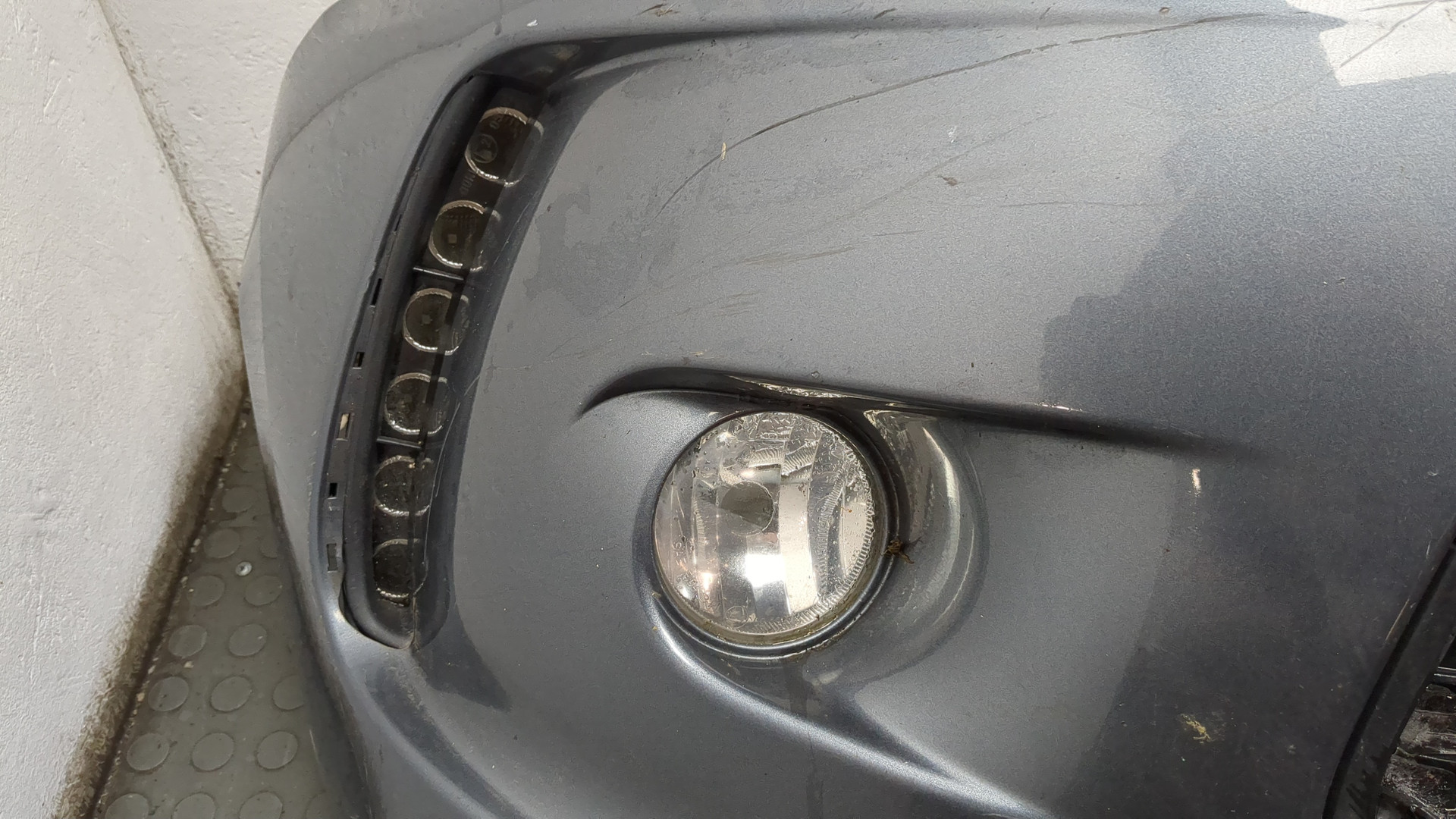 Бампер передний