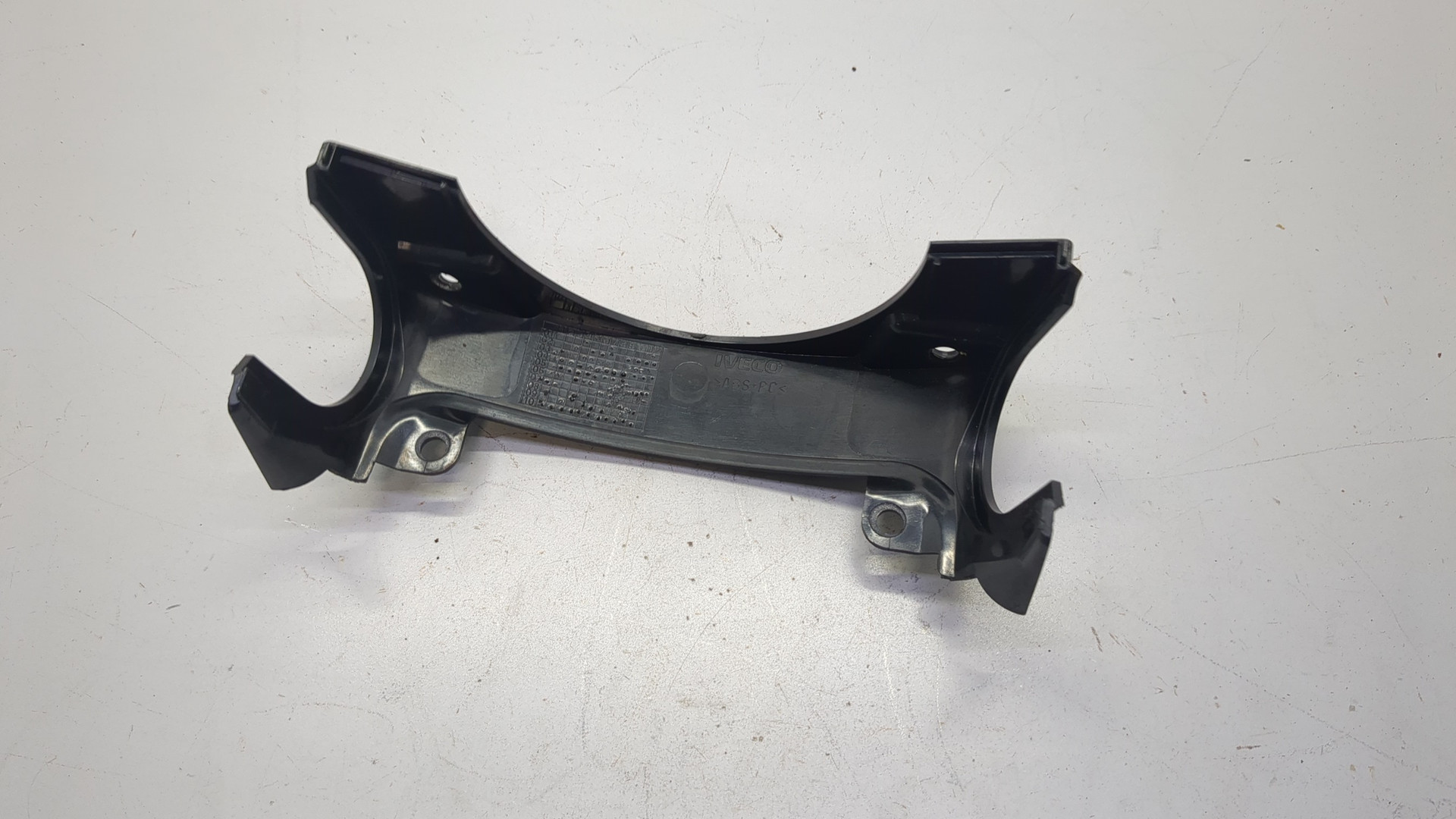 Кожух рулевой колонки