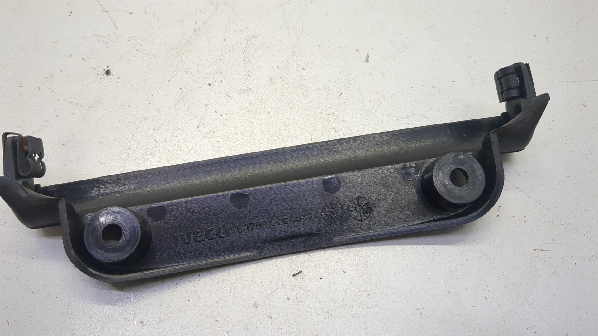 Кожух рулевой колонки