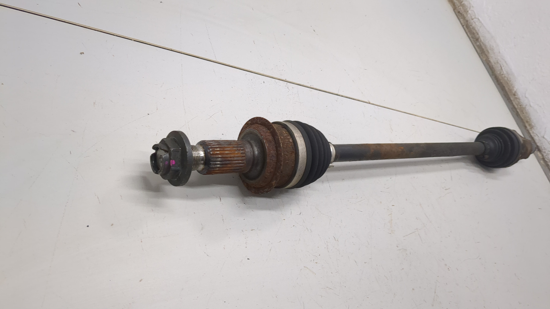 Полуось задняя