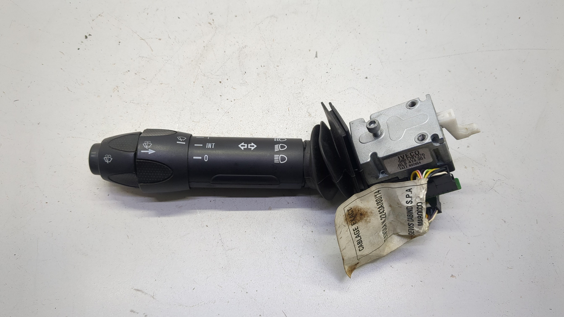 Переключатель поворотов подрулевой