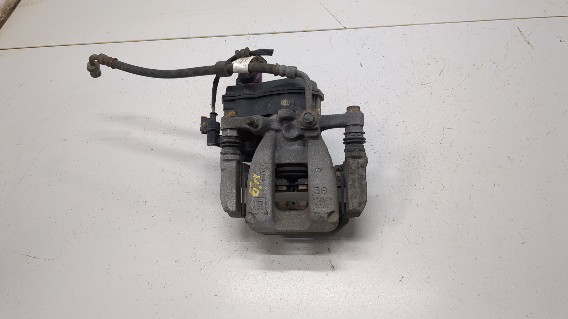 Суппорт задний правый