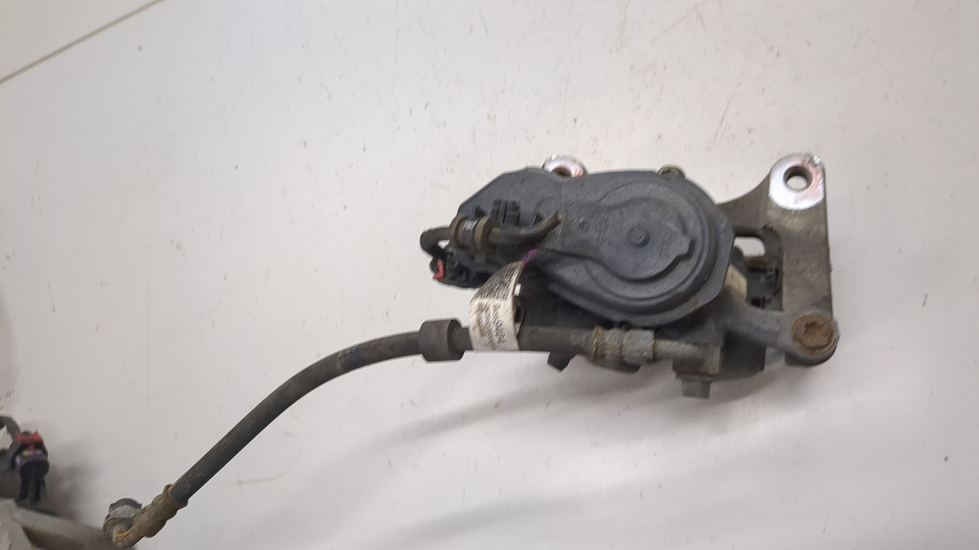 Суппорт задний правый