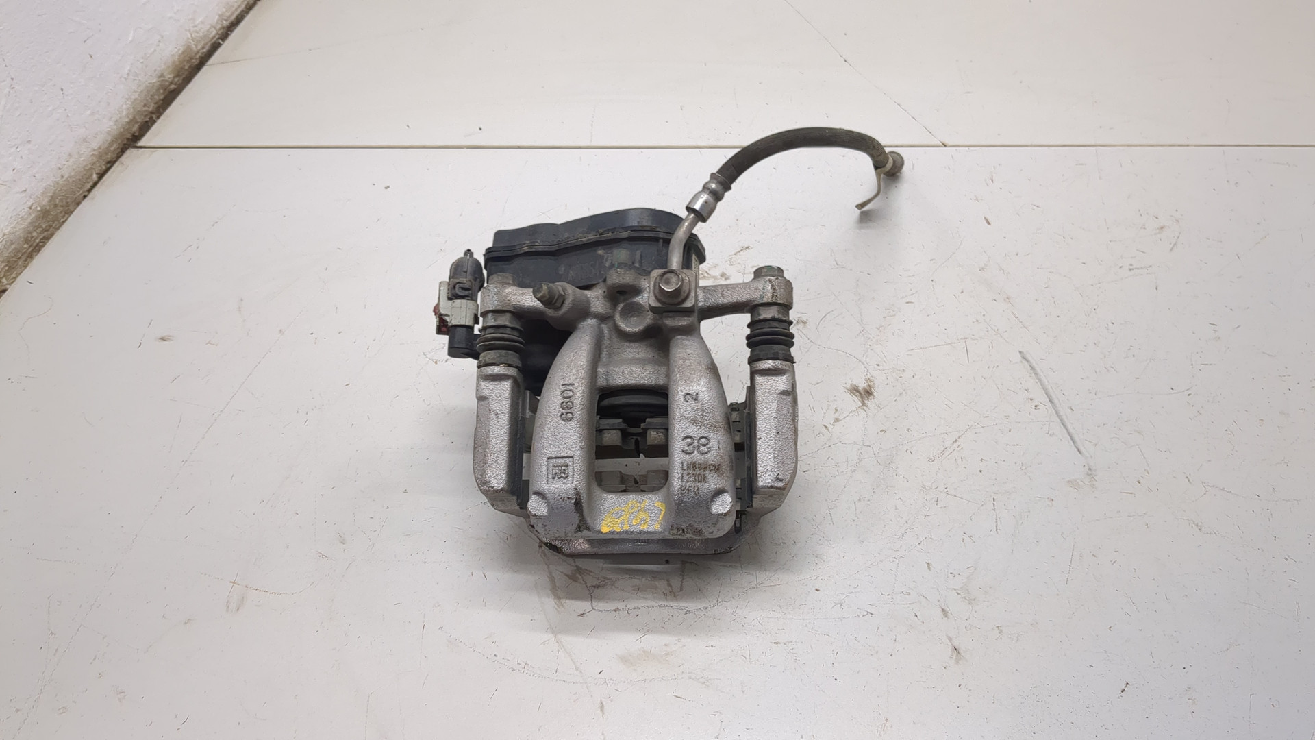 Суппорт задний правый