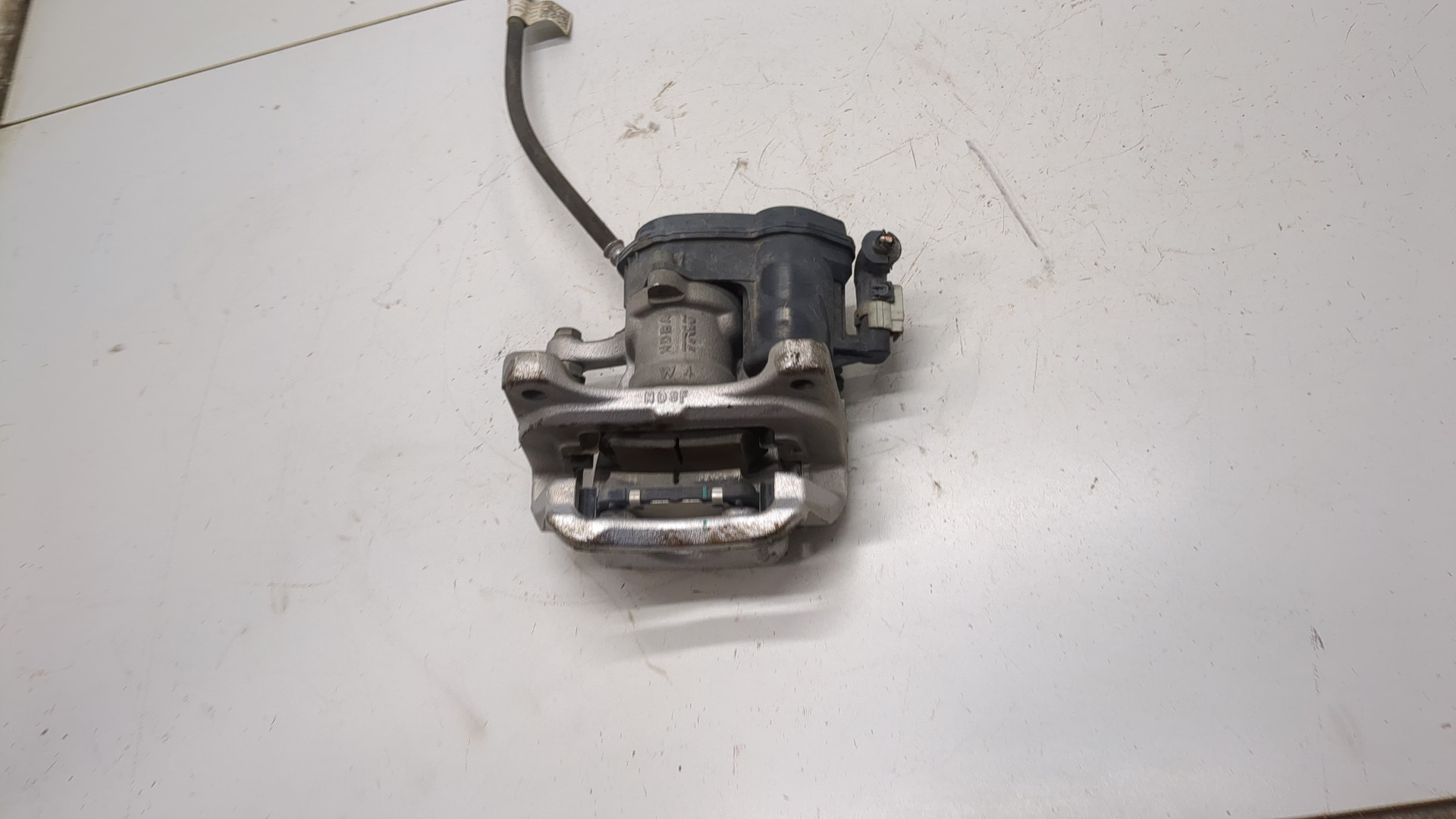 Суппорт задний правый