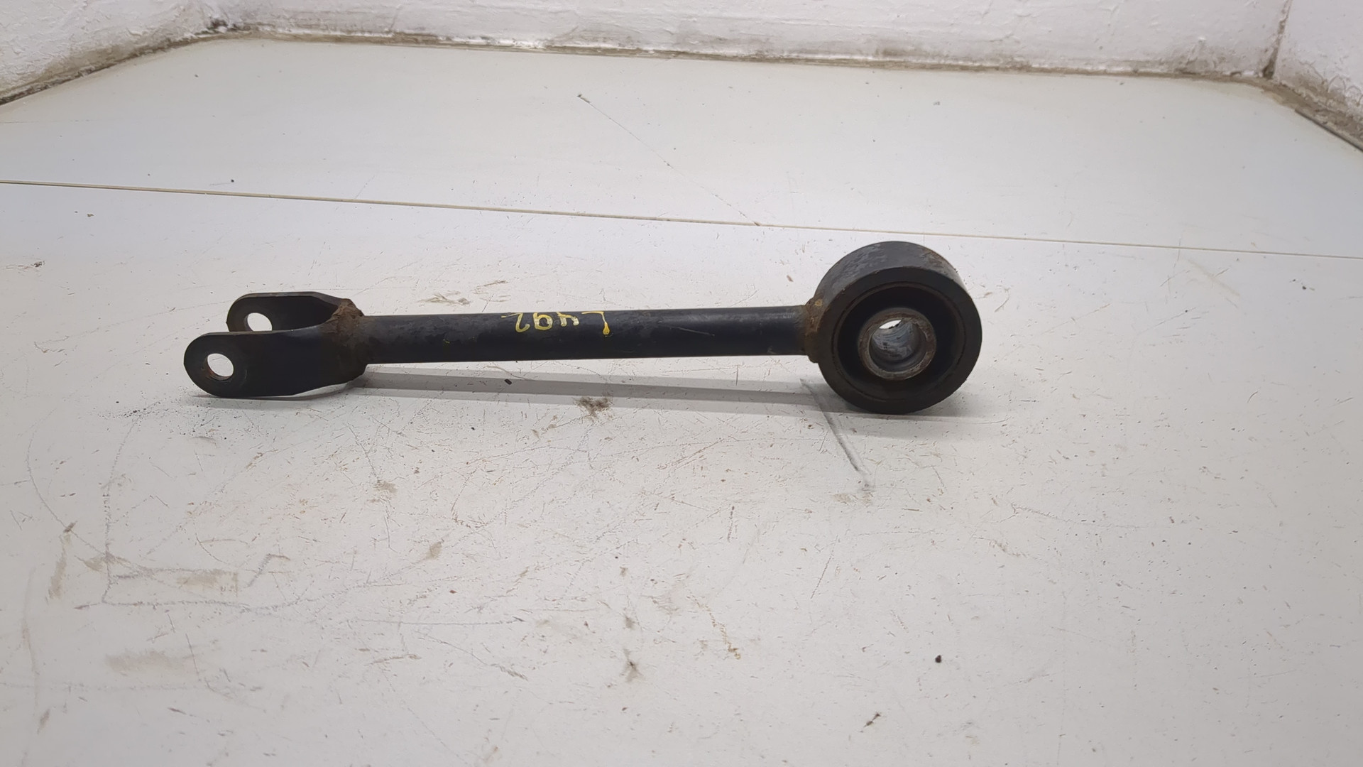 Рычаг задний