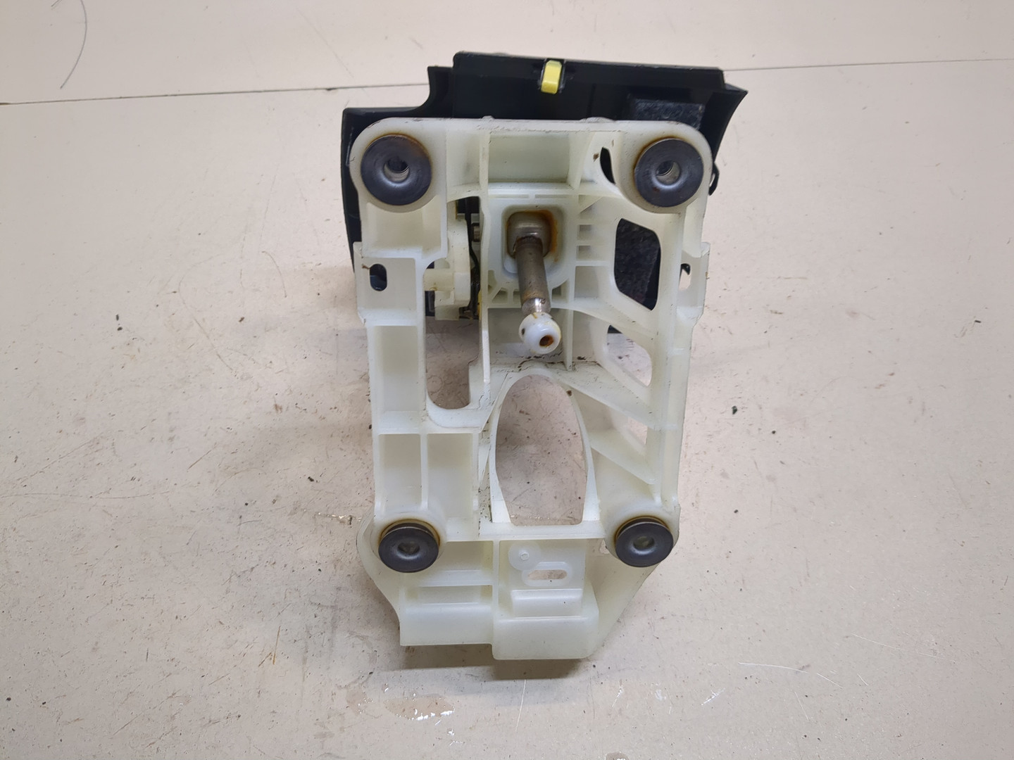 Кулиса МКПП / АКПП