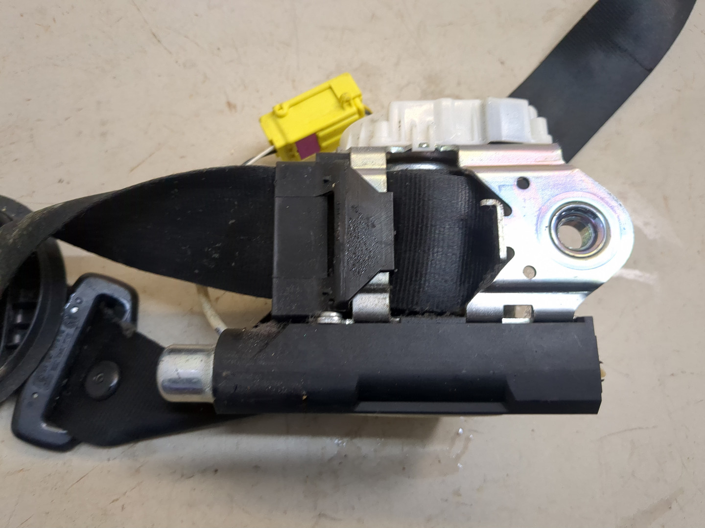 Ремень безопасности