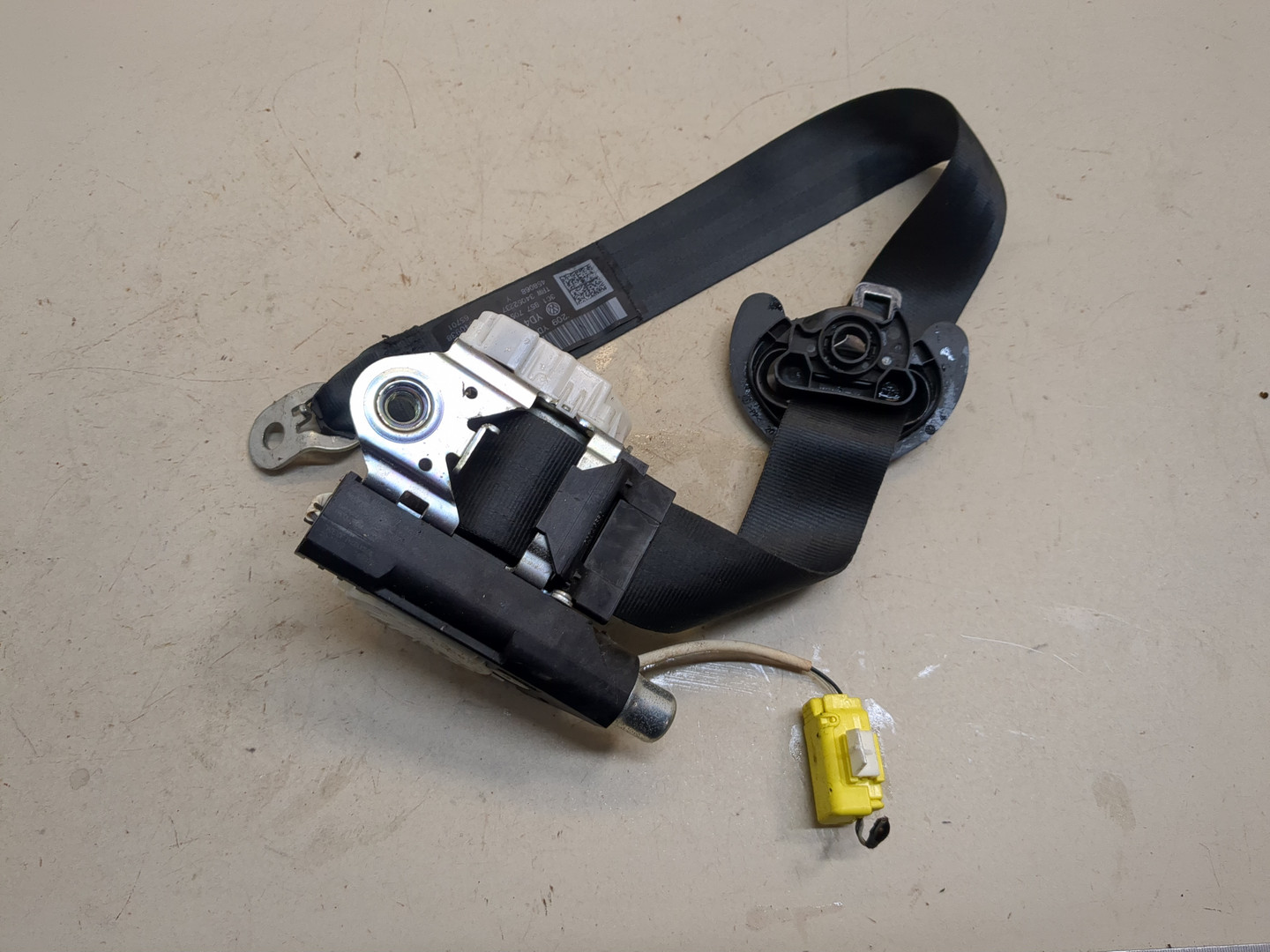 Ремень безопасности