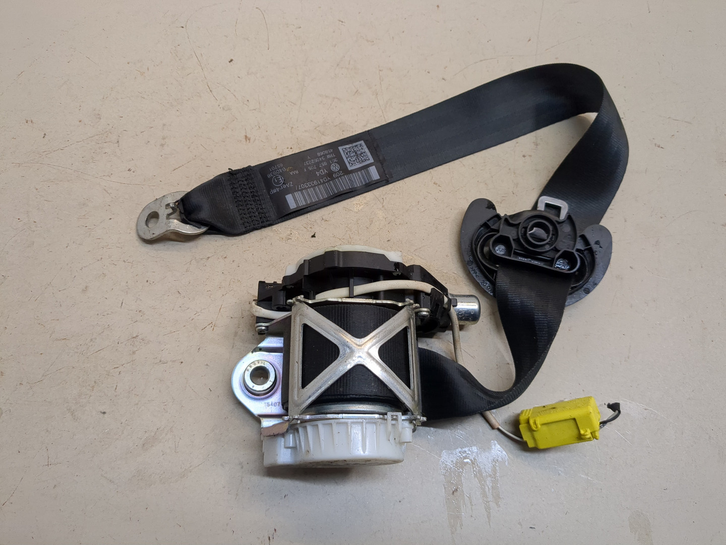 Ремень безопасности