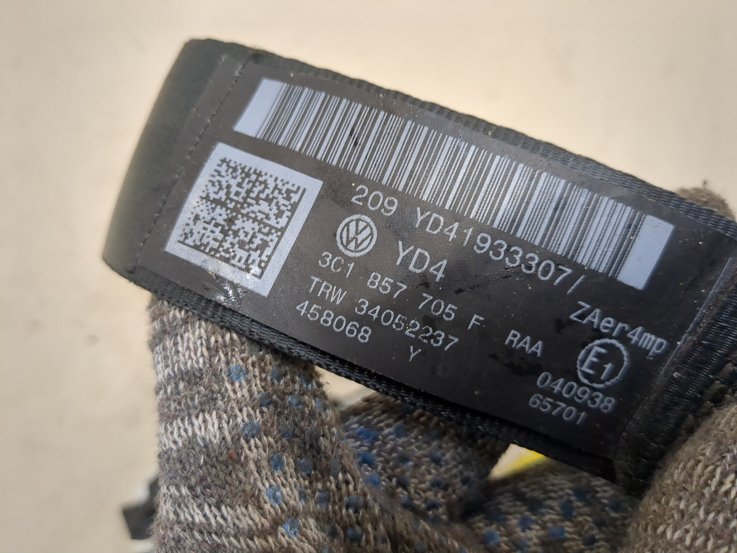 Ремень безопасности