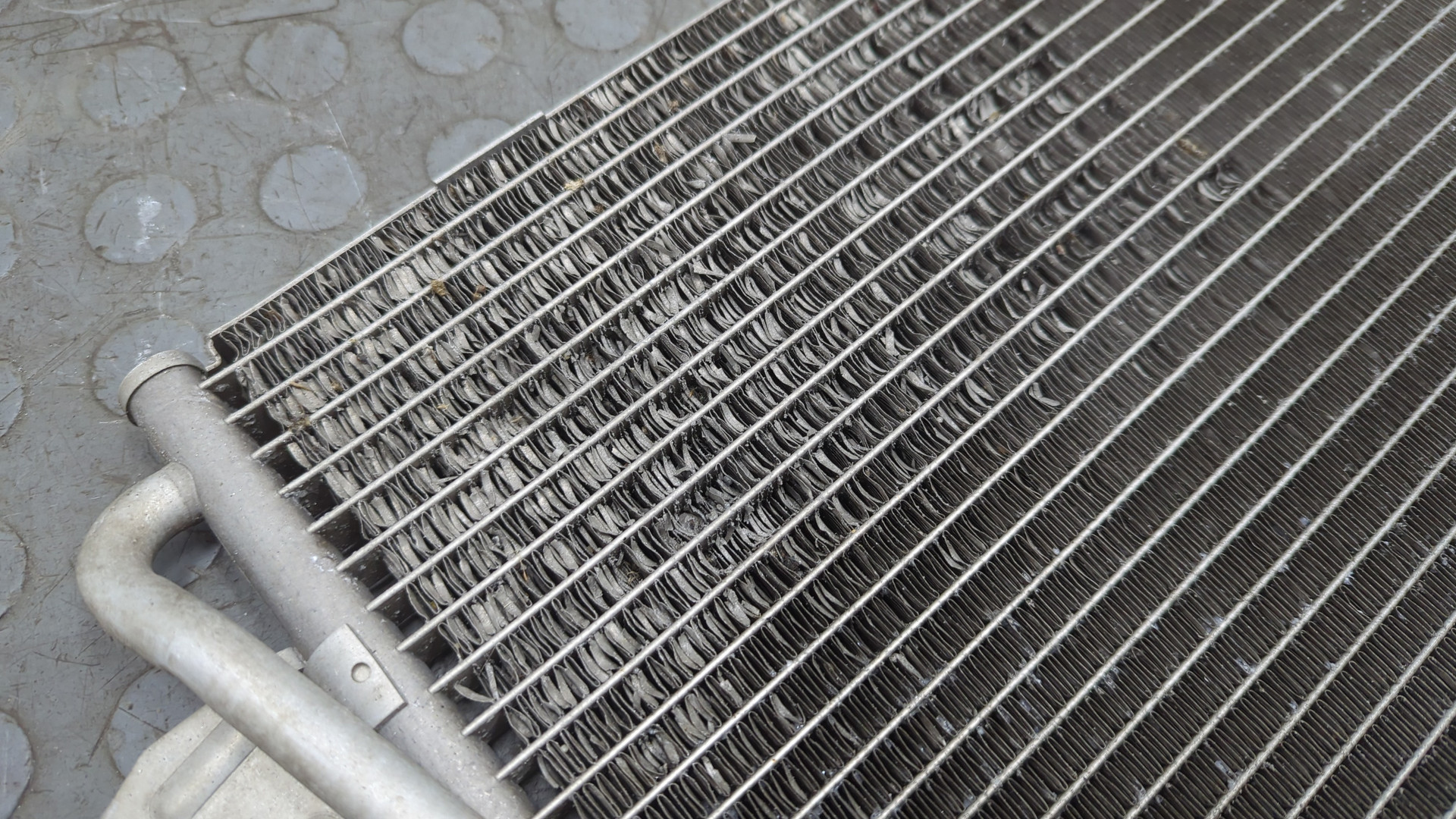 Радиатор кондиционера / конденсер