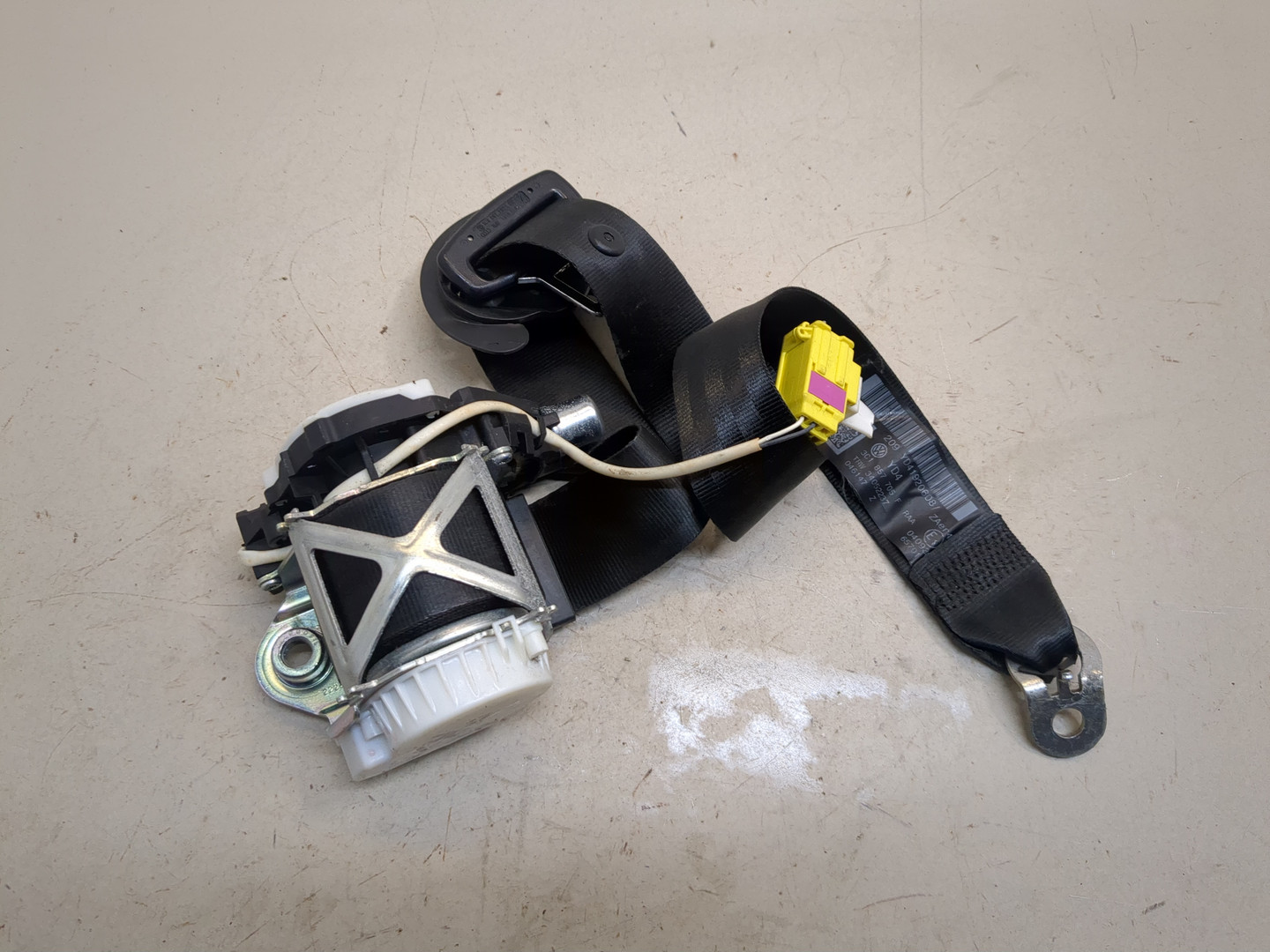 Ремень безопасности