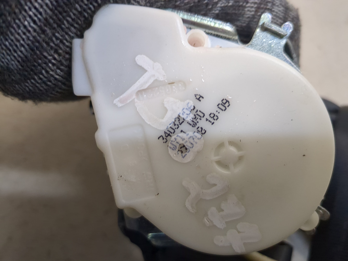 Ремень безопасности