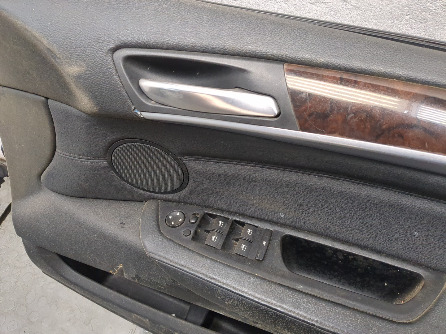 Дверь передняя правая