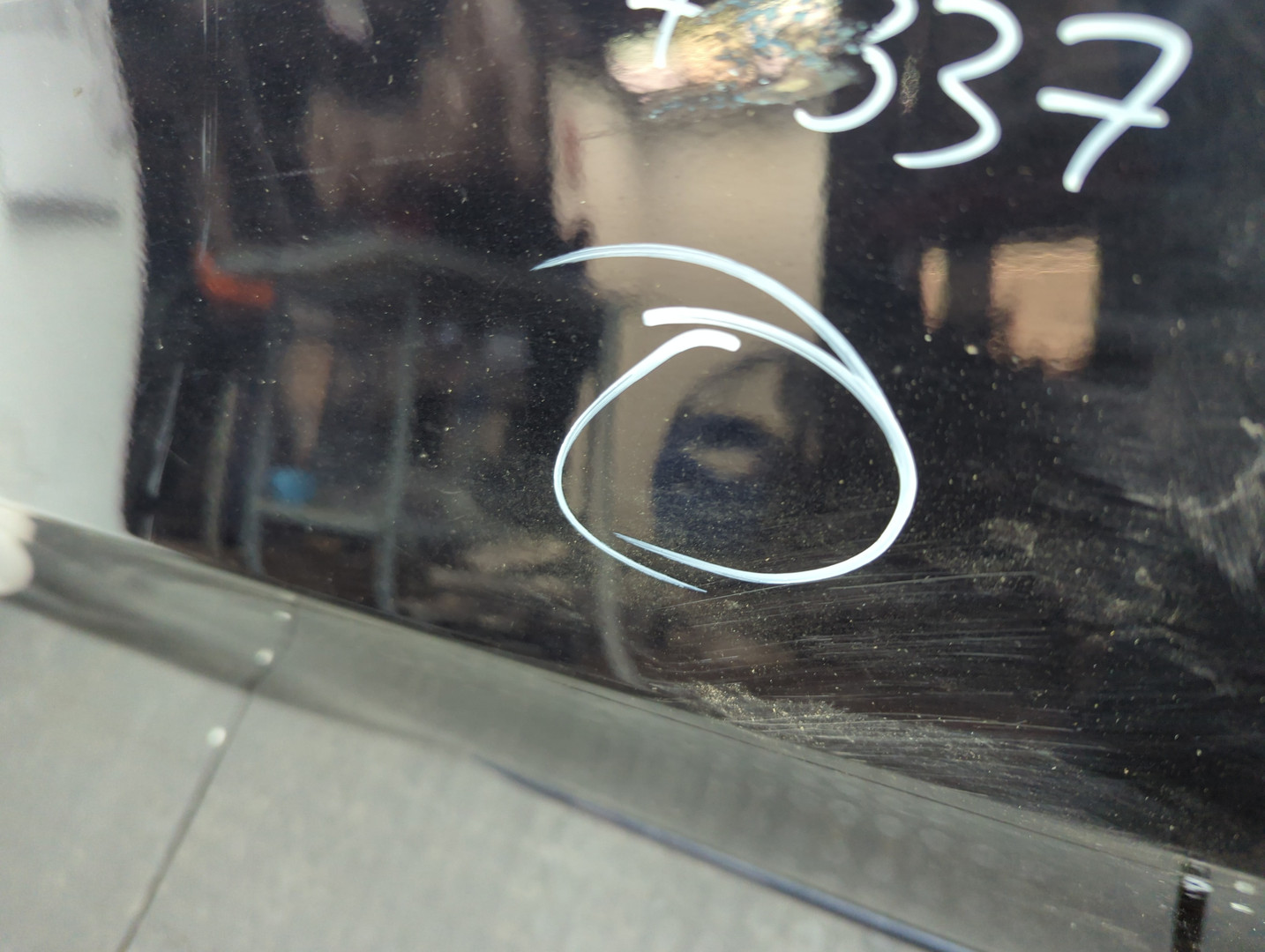 Дверь задняя правая