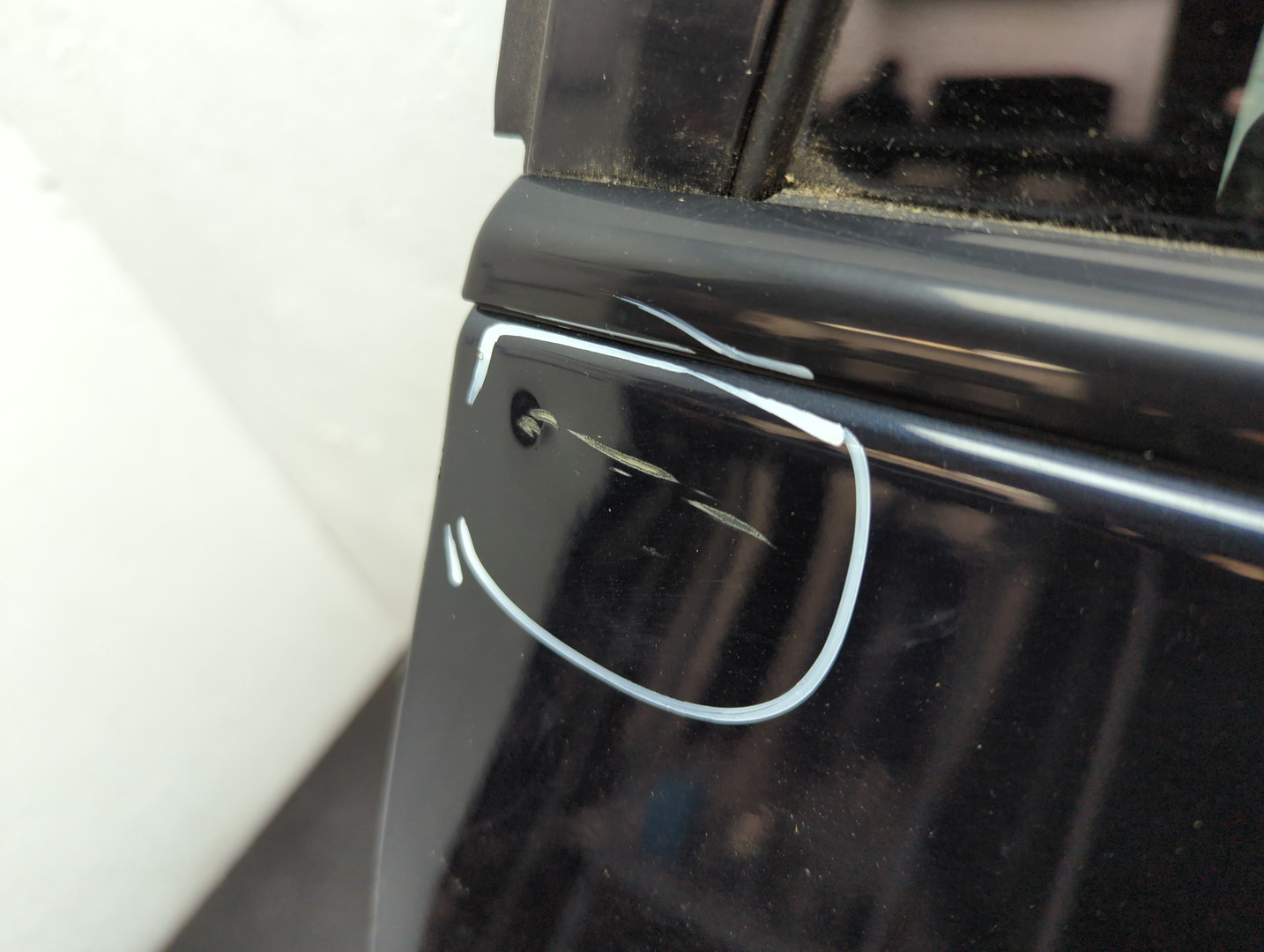 Дверь задняя правая