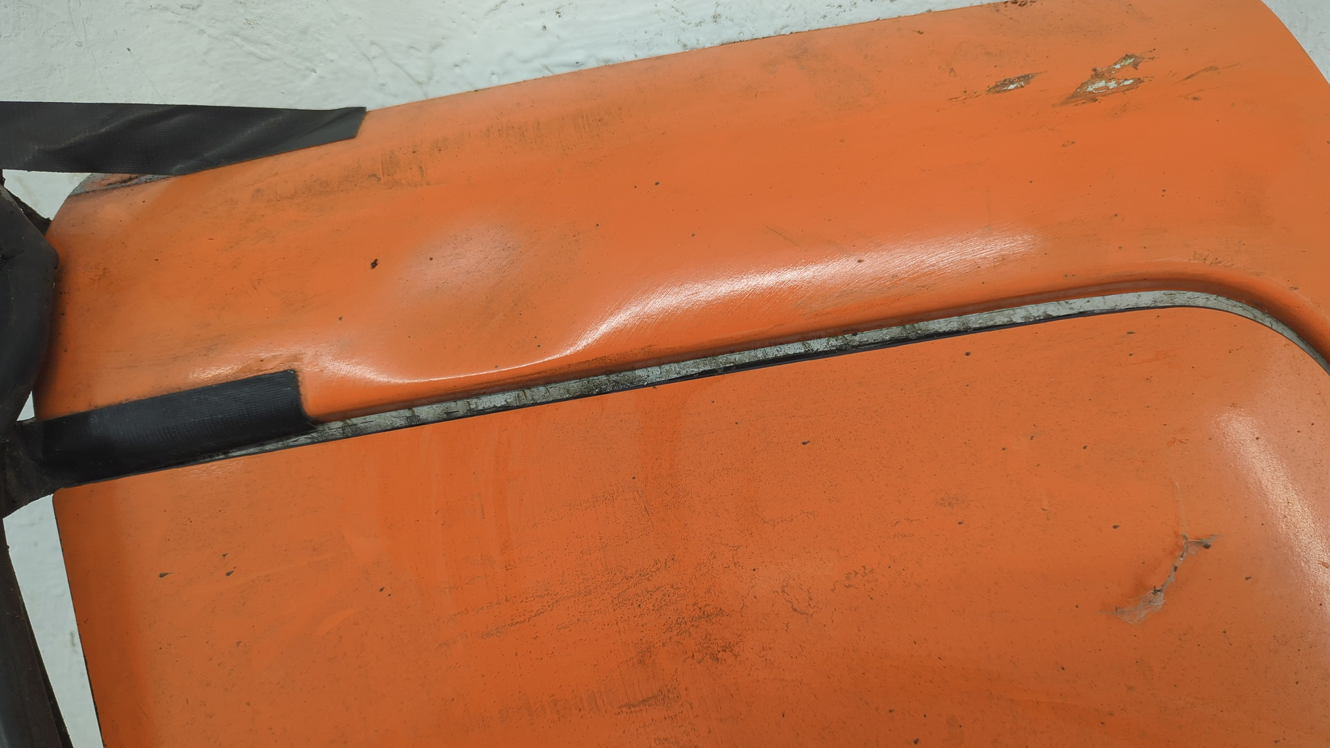 Дверь багажника правая