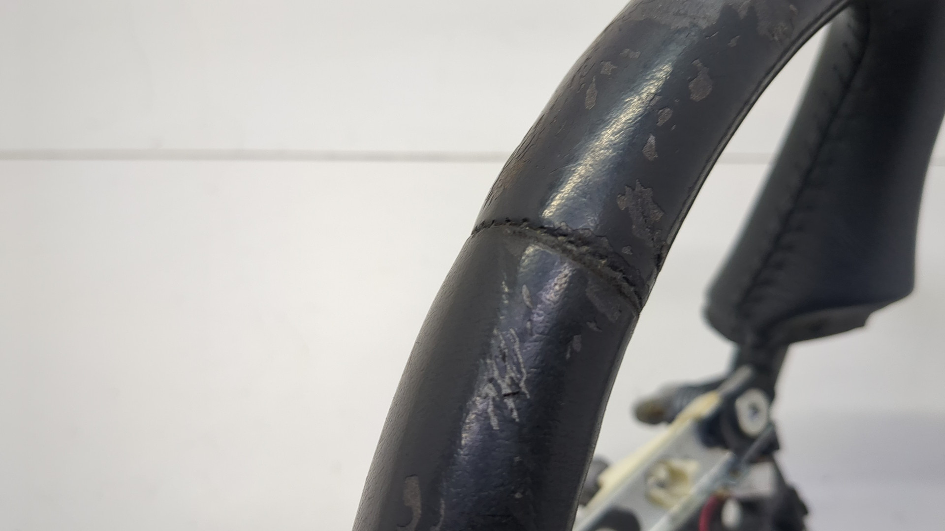 Рулевое колесо (руль)