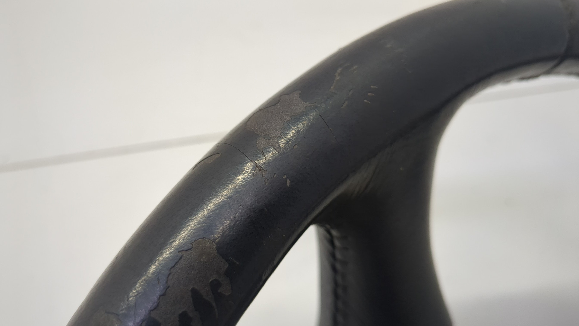 Рулевое колесо (руль)