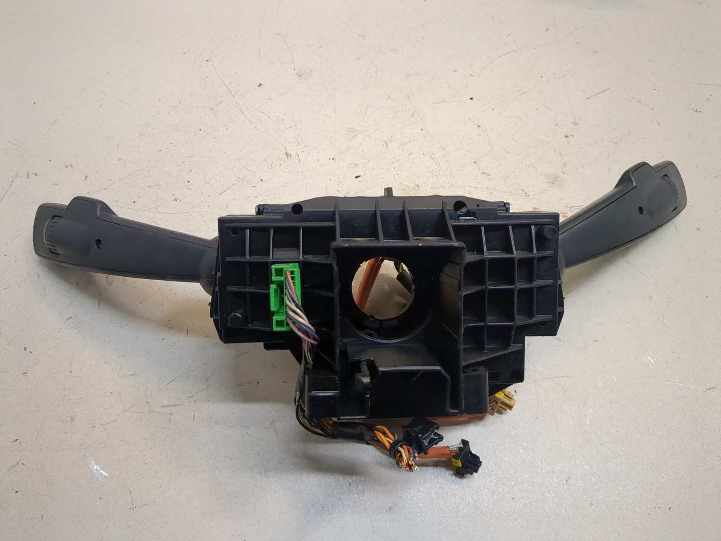 Переключатель подрулевой