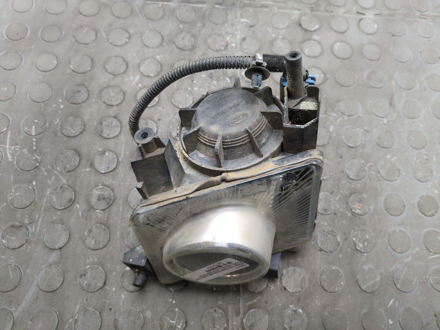 Фара противотуманная правая