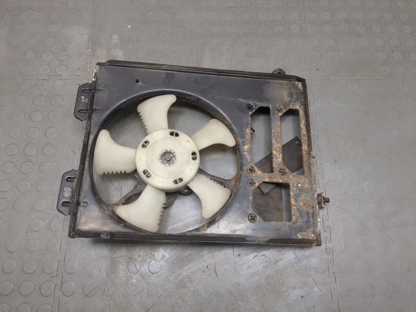 Вентилятор радиатора