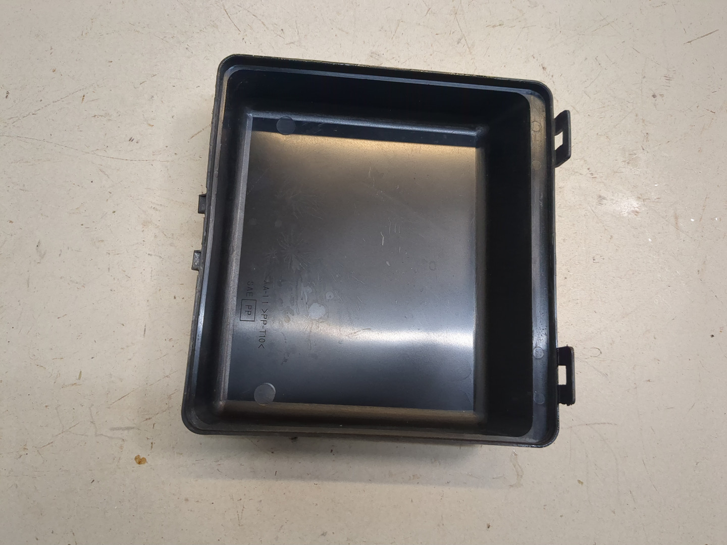 Корпус блока предохранителей