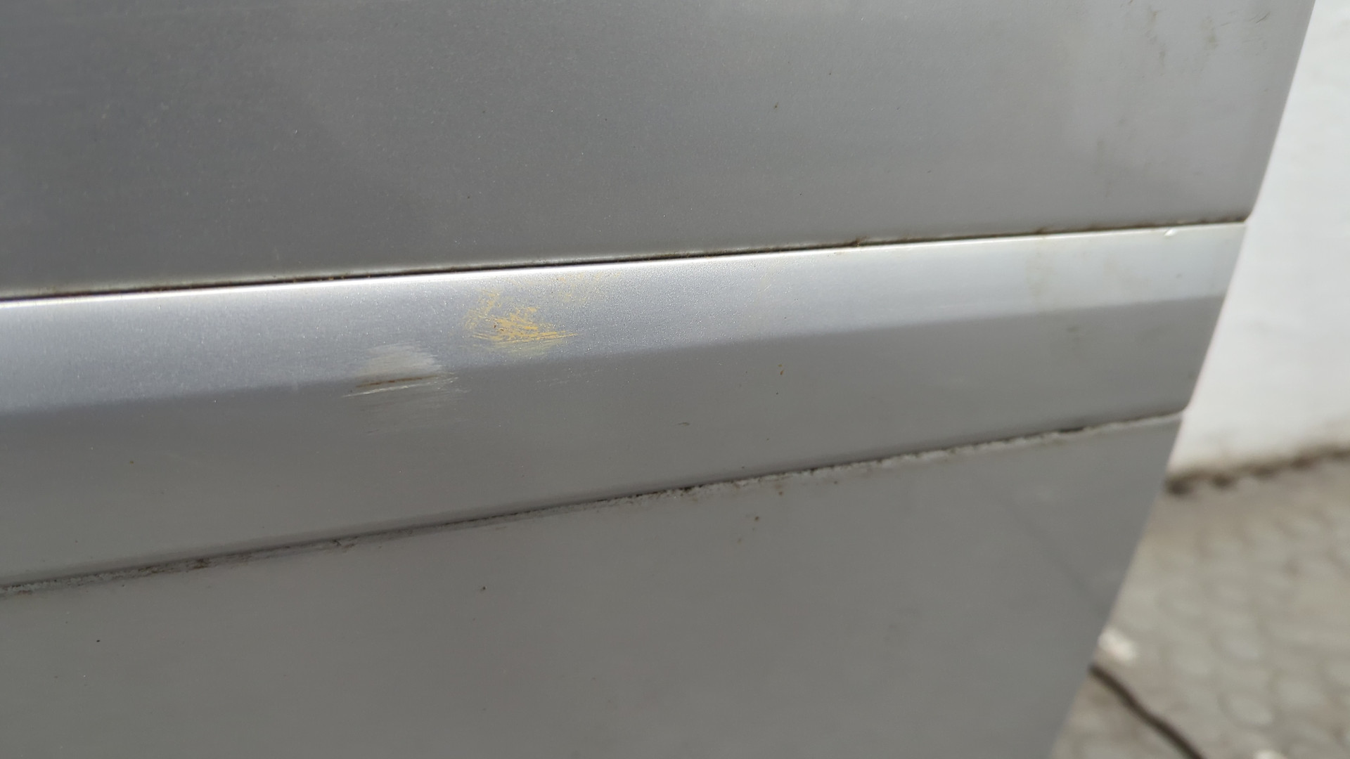 Дверь задняя правая