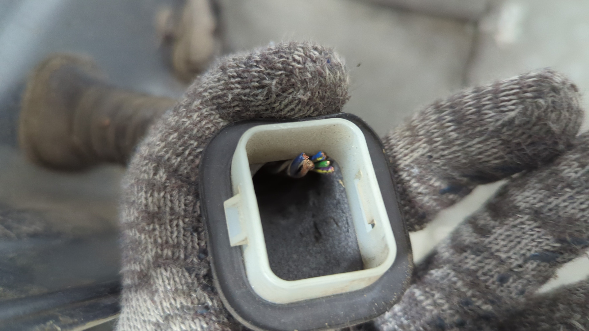 Дверь задняя правая