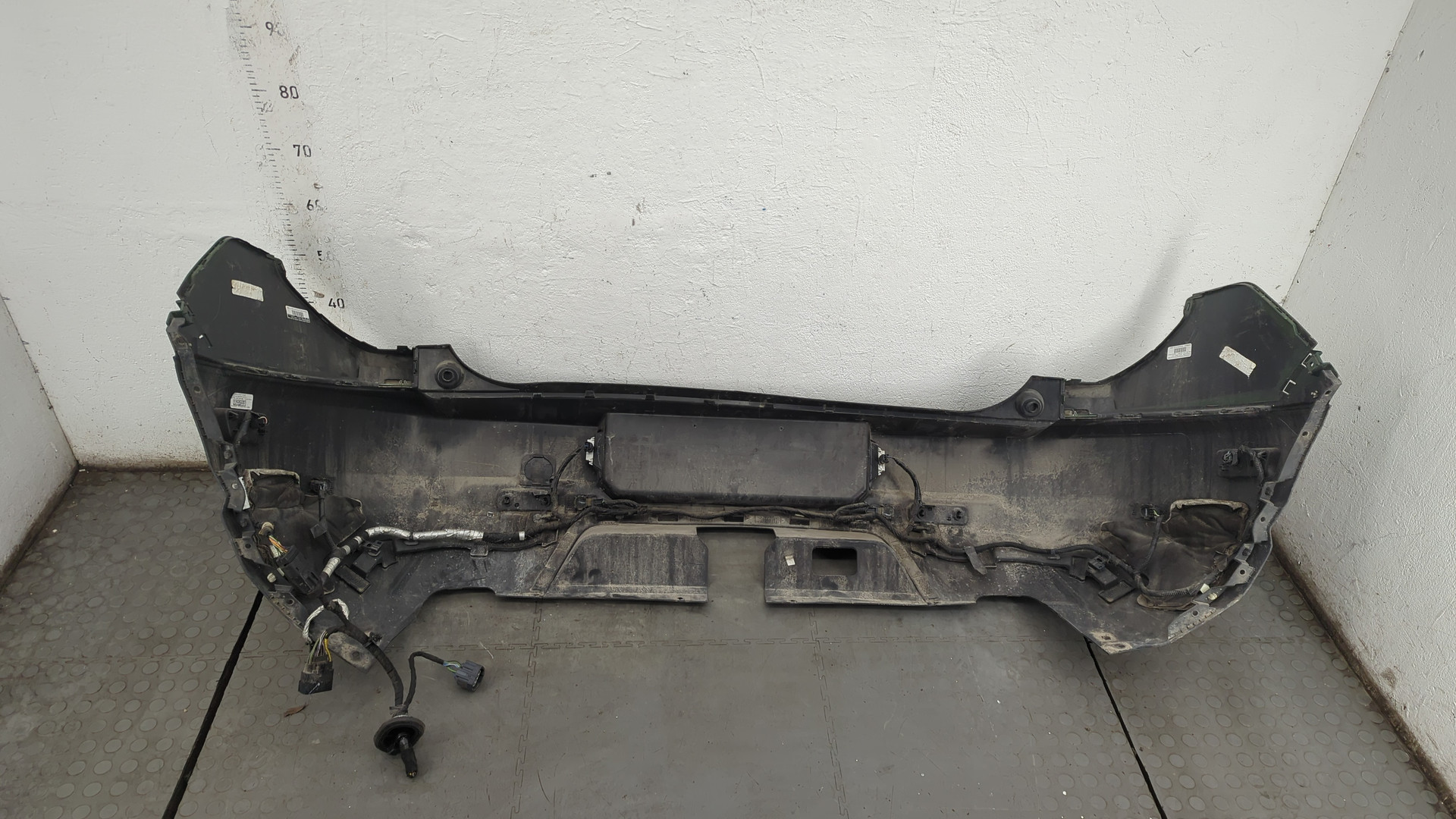 Бампер задний