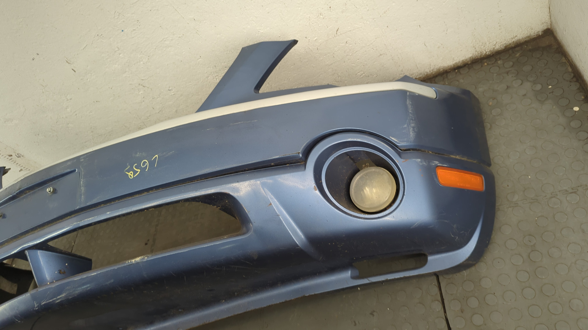 Бампер передний