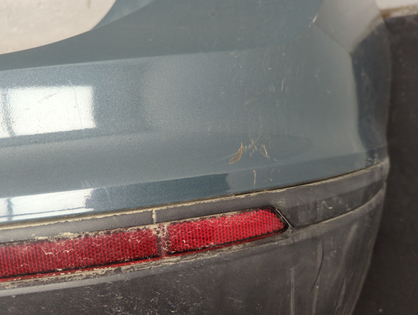 Бампер задний