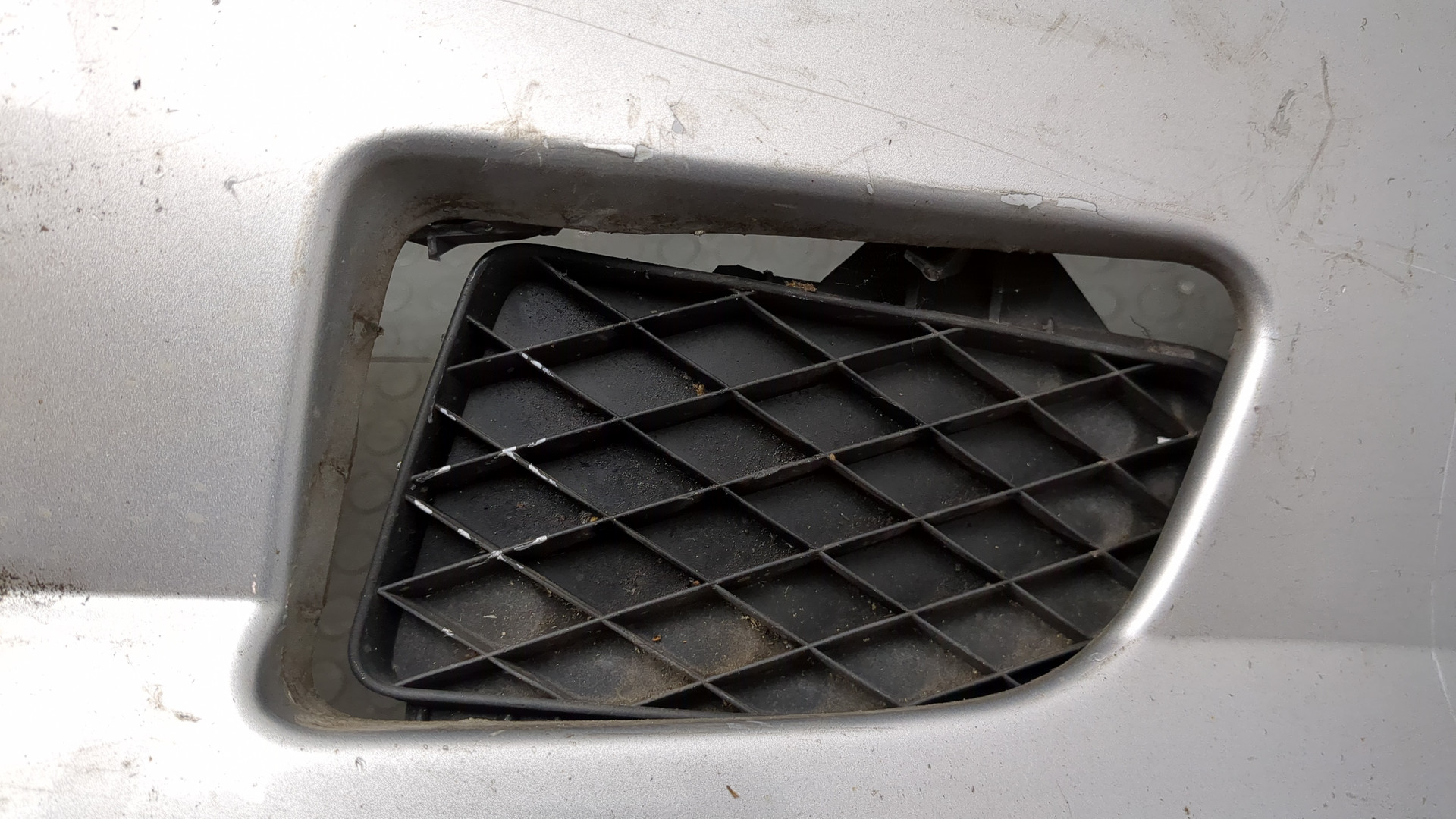 Бампер передний