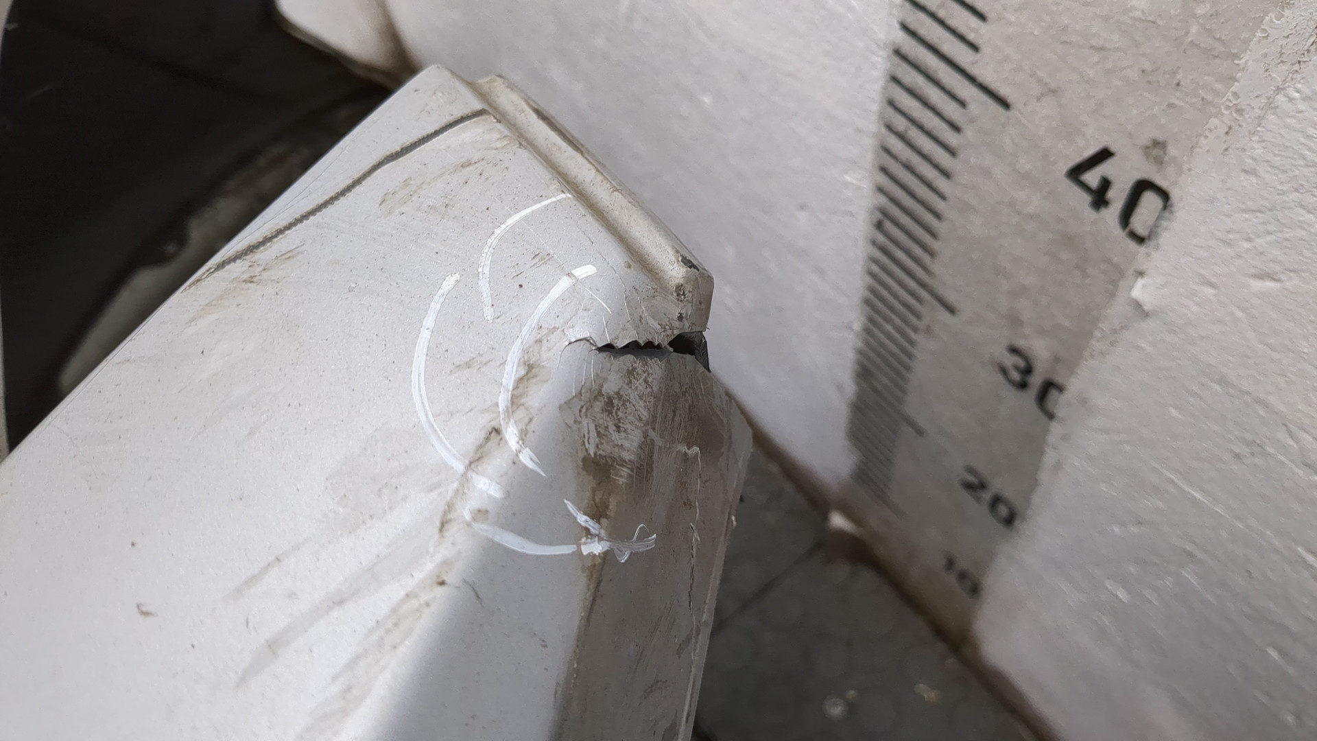 Бампер передний