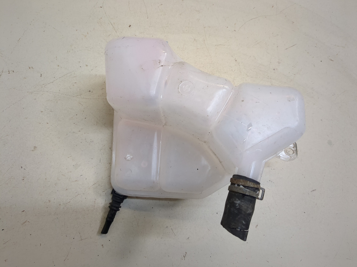 Бачок расширительный