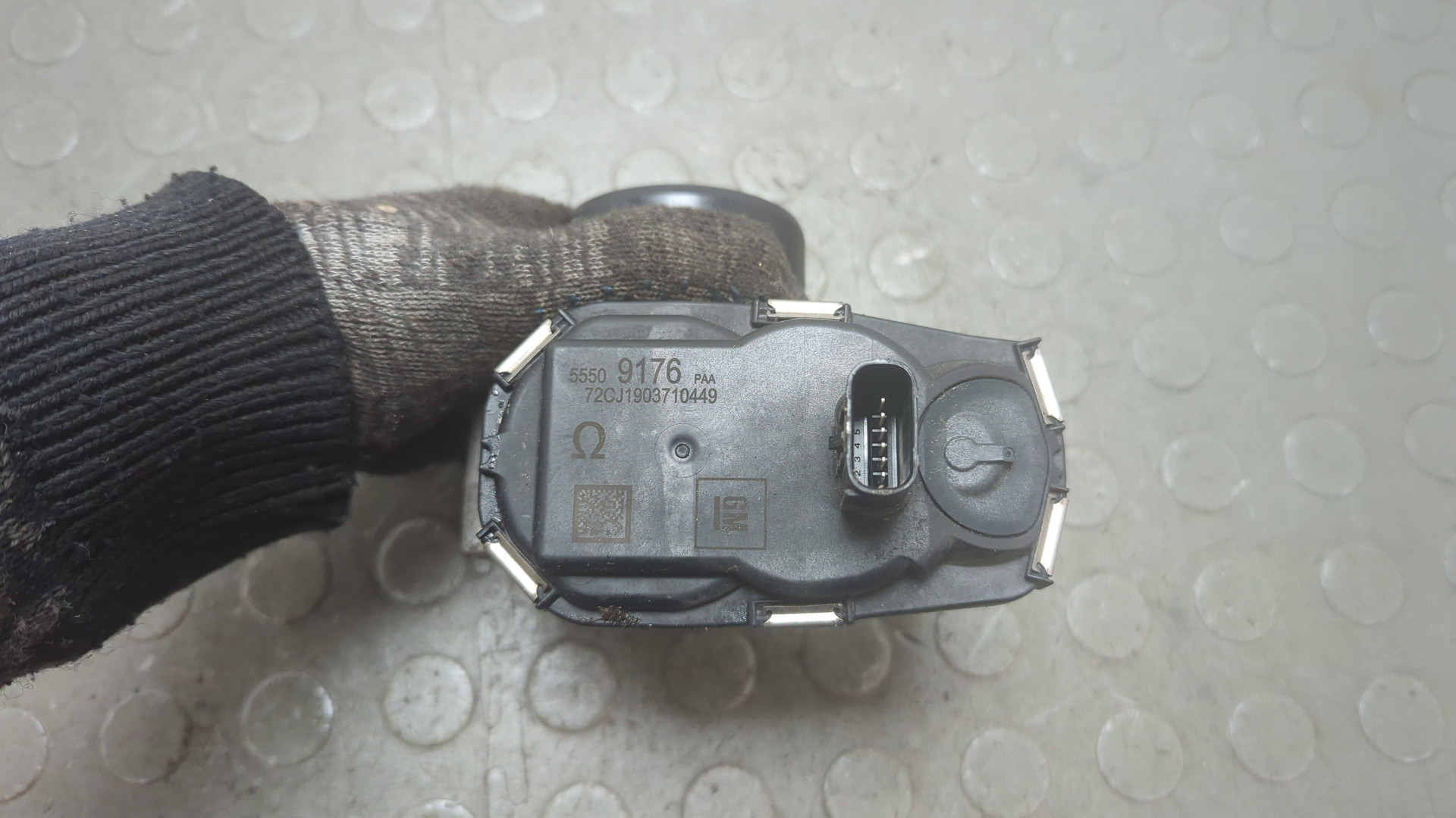 Заслонка дроссельная электрическая