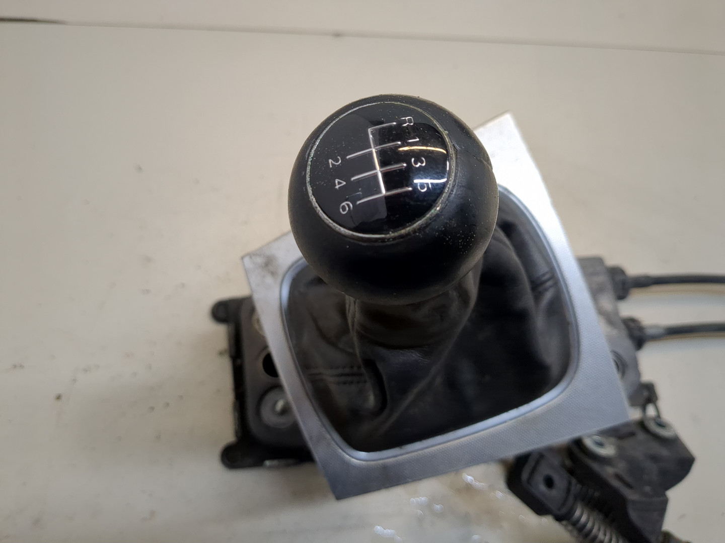 Кулиса МКПП / АКПП