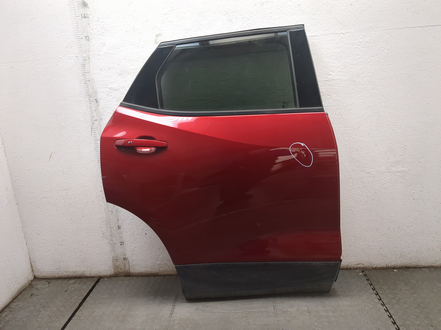 Дверь задняя правая