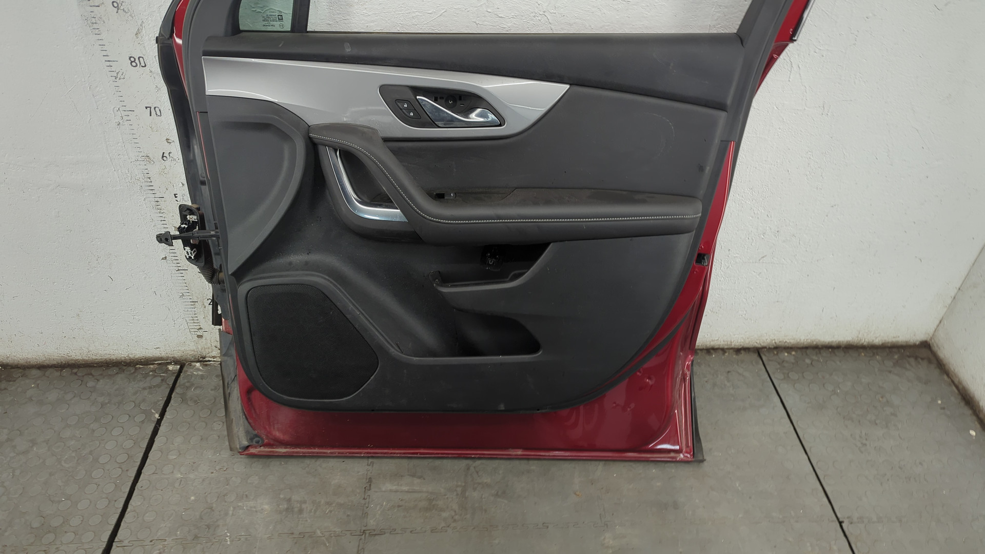 Дверь передняя правая