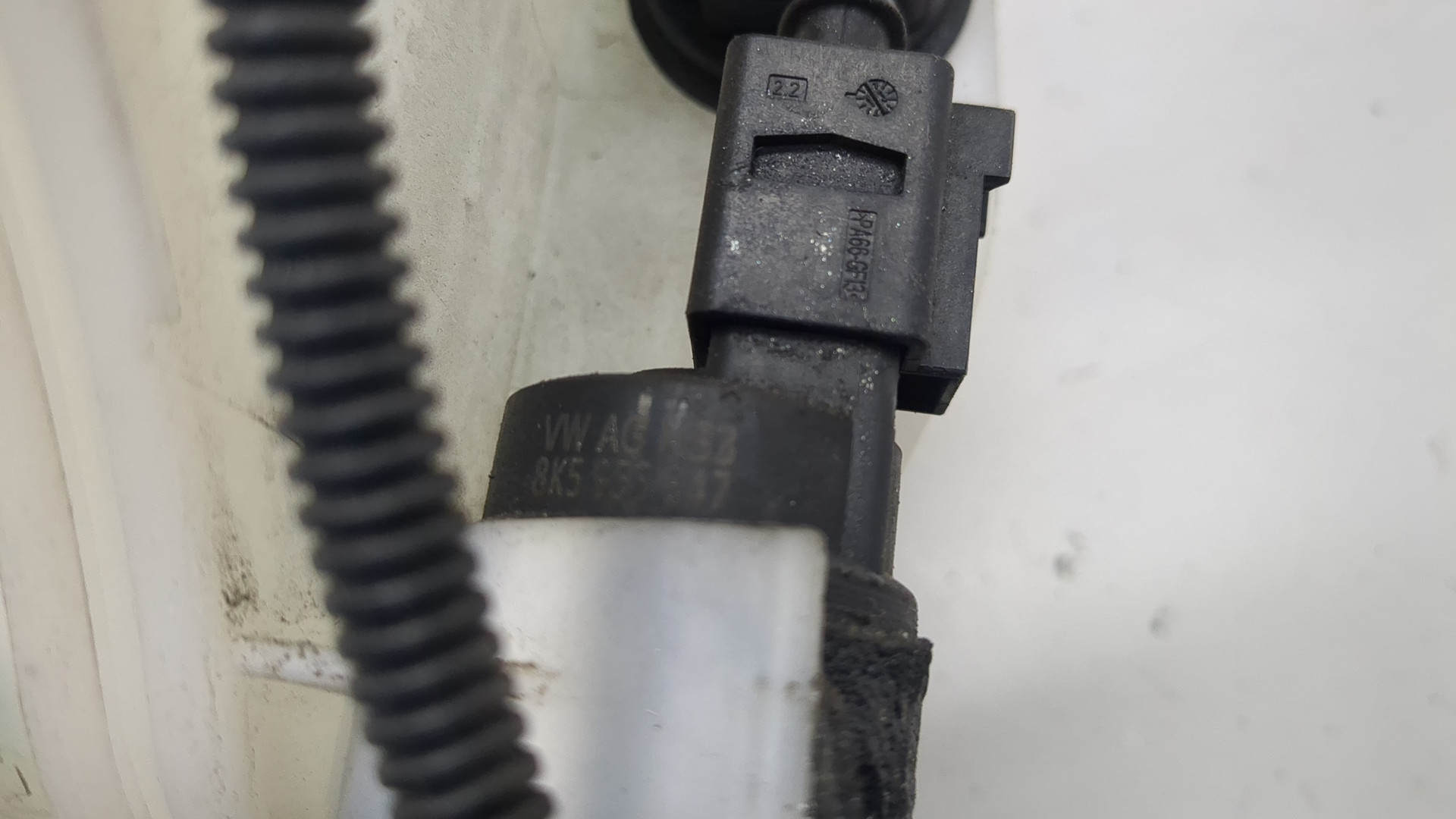 Бачок омывателя лобового стекла