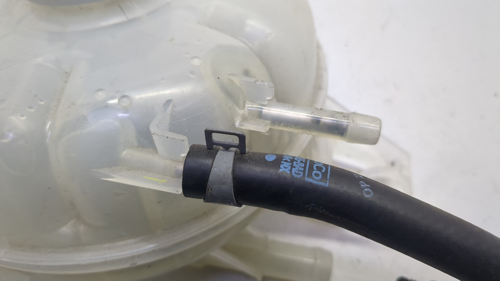 Бачок расширительный